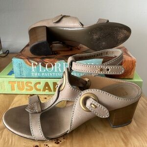 Salvatore Ferragamo Taupe Gray Leather Block Heel Ankle Strap Sandals Size 7.5 8